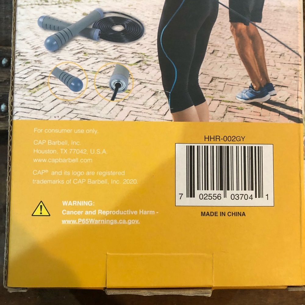 Adjustable Speed Jumping Rope new in box cardio - Picture 2 of 3